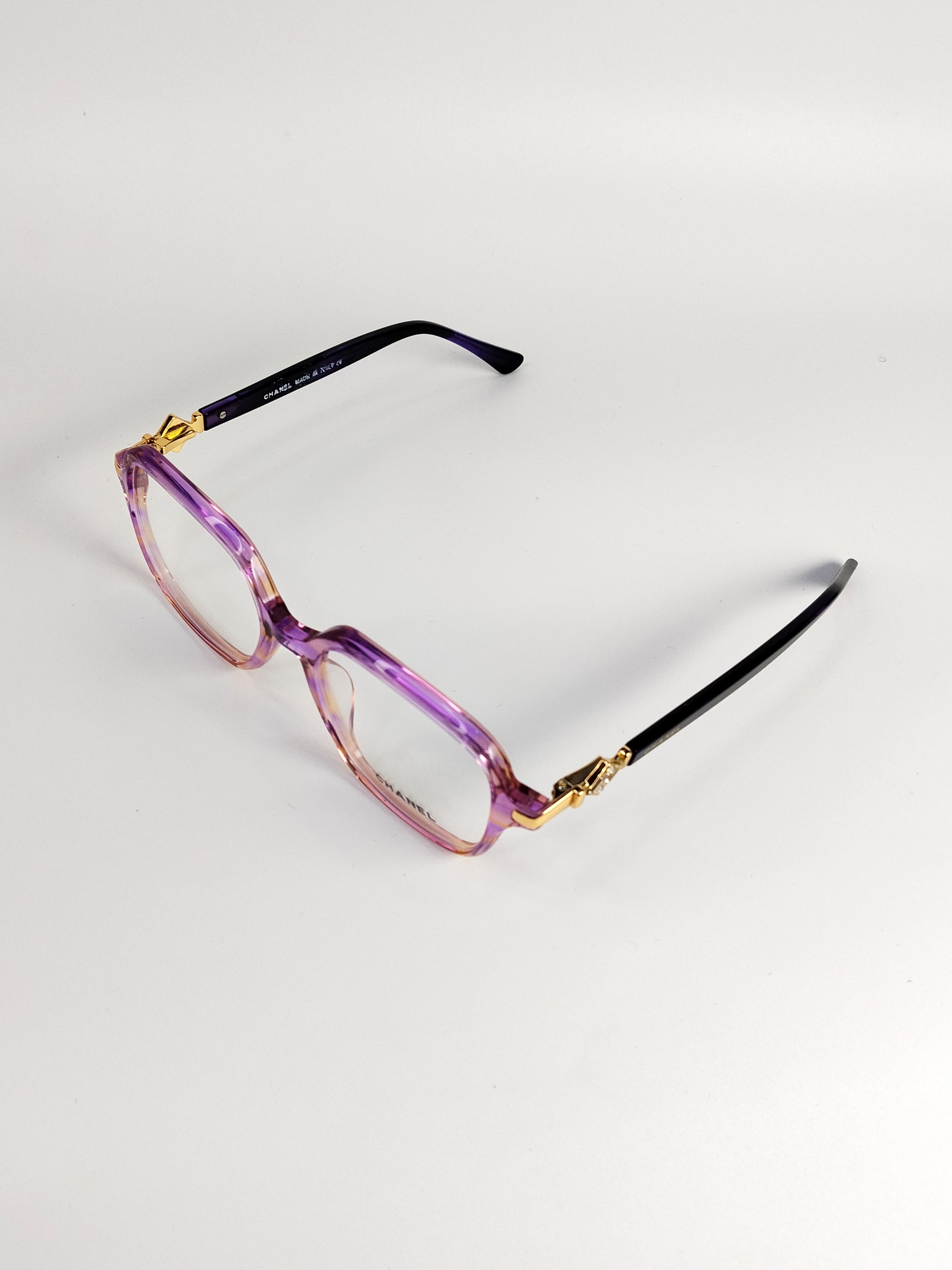 Chanel 002 alternate